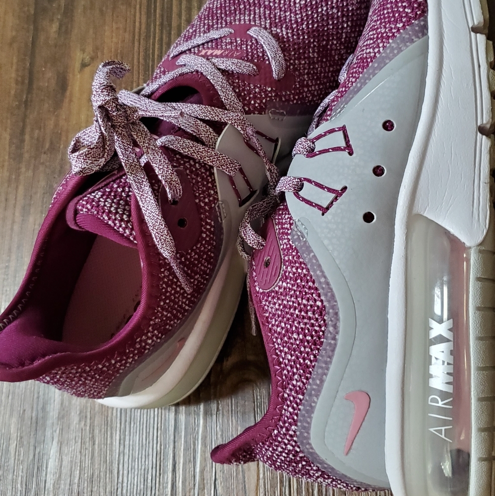 Women's Nike Air Max